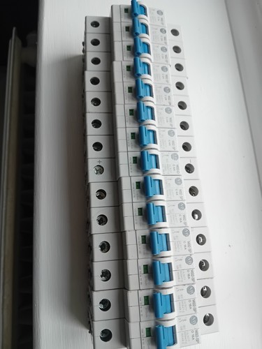 Allen bradley circuit breakers - bradley,